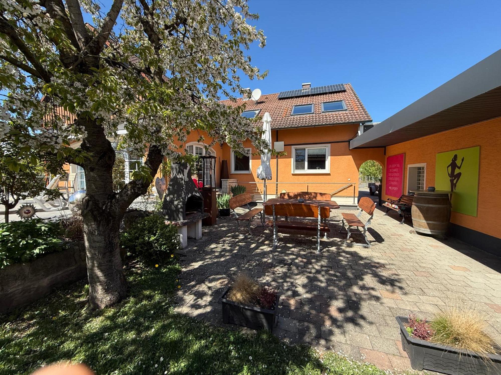 B&B'S Im Aischgrund Adelsdorf Dış mekan fotoğraf