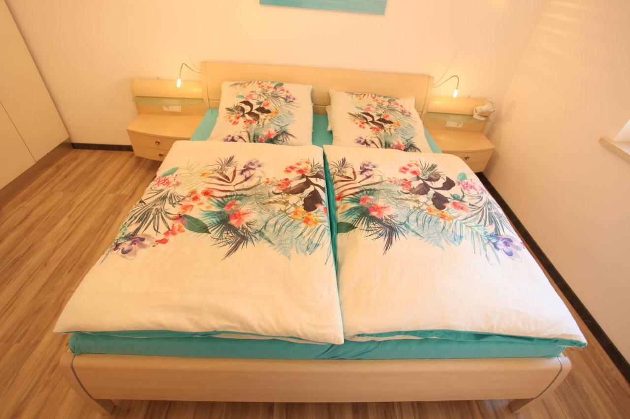 B&B'S Im Aischgrund Adelsdorf Dış mekan fotoğraf